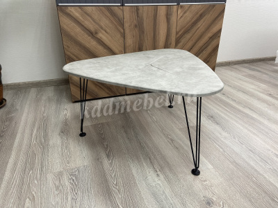 Стол журнальный Мальта (Бетон светлый)